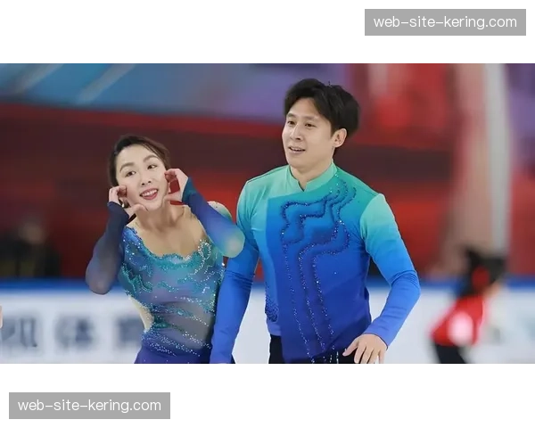 隋文静韩聪复出参赛 花样滑冰双人滑组合艺术表现力依旧突出
