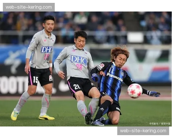 刘祝润海港前锋贡献1球1助攻，年轻攻击手把握机会能力提升